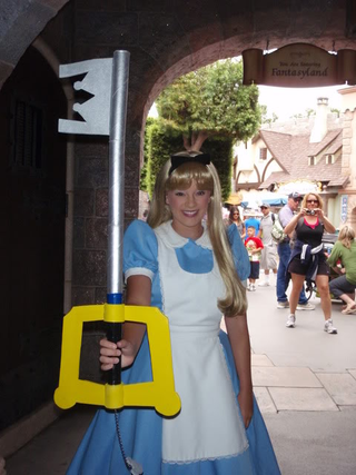 Illustration for article titled The Kingdom Hearts Keyblade Takes Disneyland